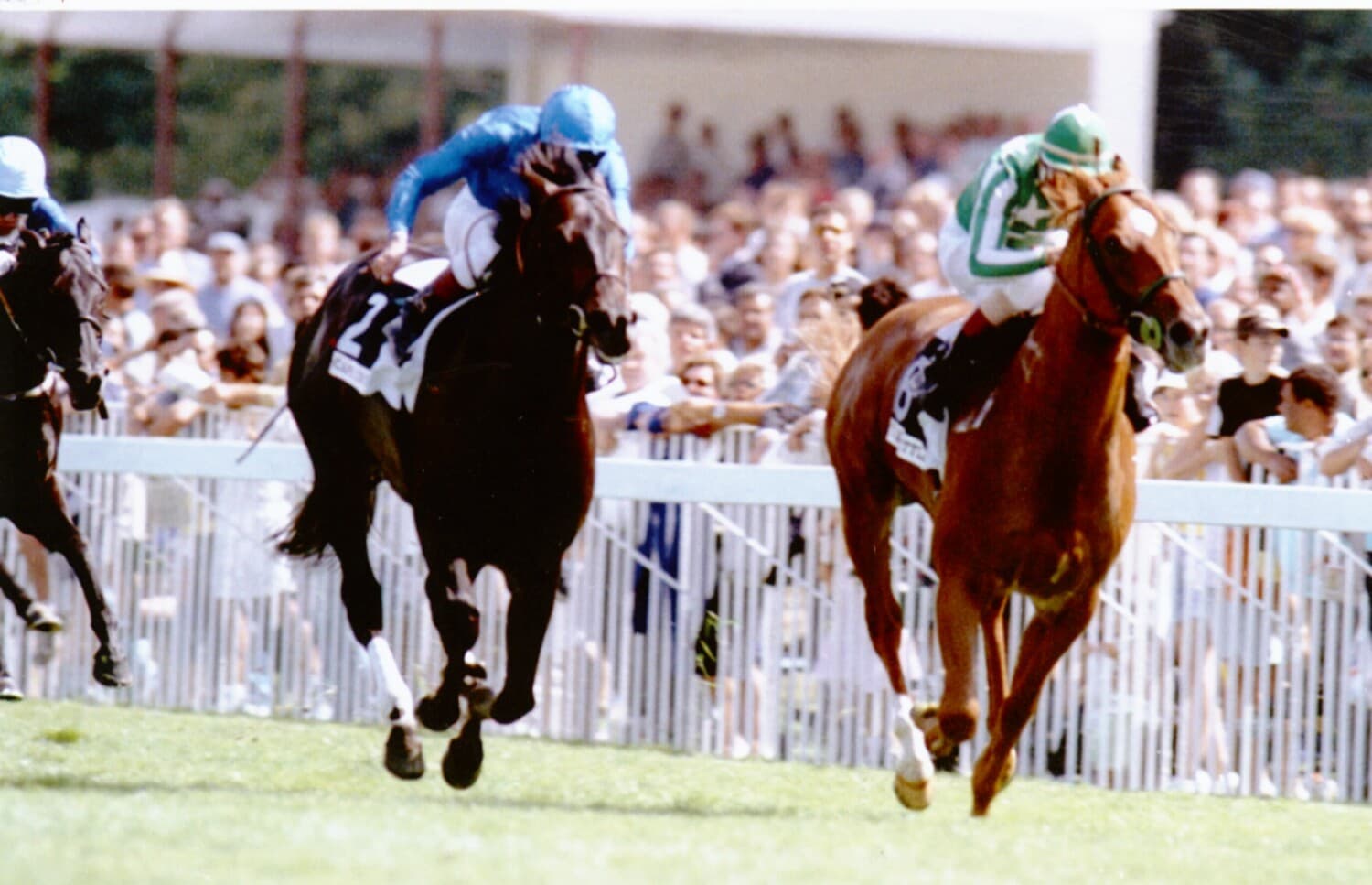 【ジャックルマロワ賞】伝統の欧州マイルGⅠを日本調教馬で初めて制したタイキシャトル　1998年の〝アツい夏〟を回顧（前編）